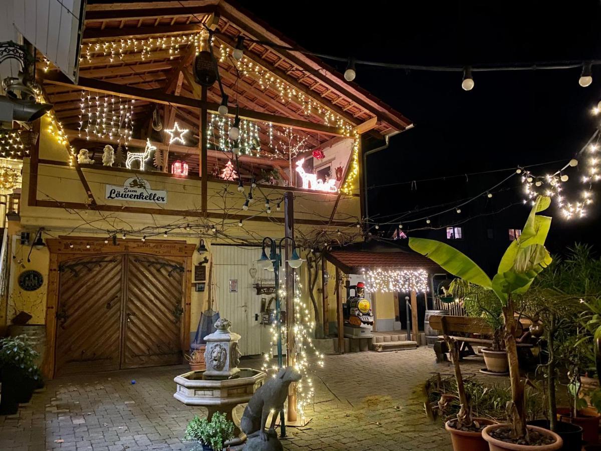 Landgasthaus Loewen Mit Gaestehaus Holzhausen  Екстериор снимка